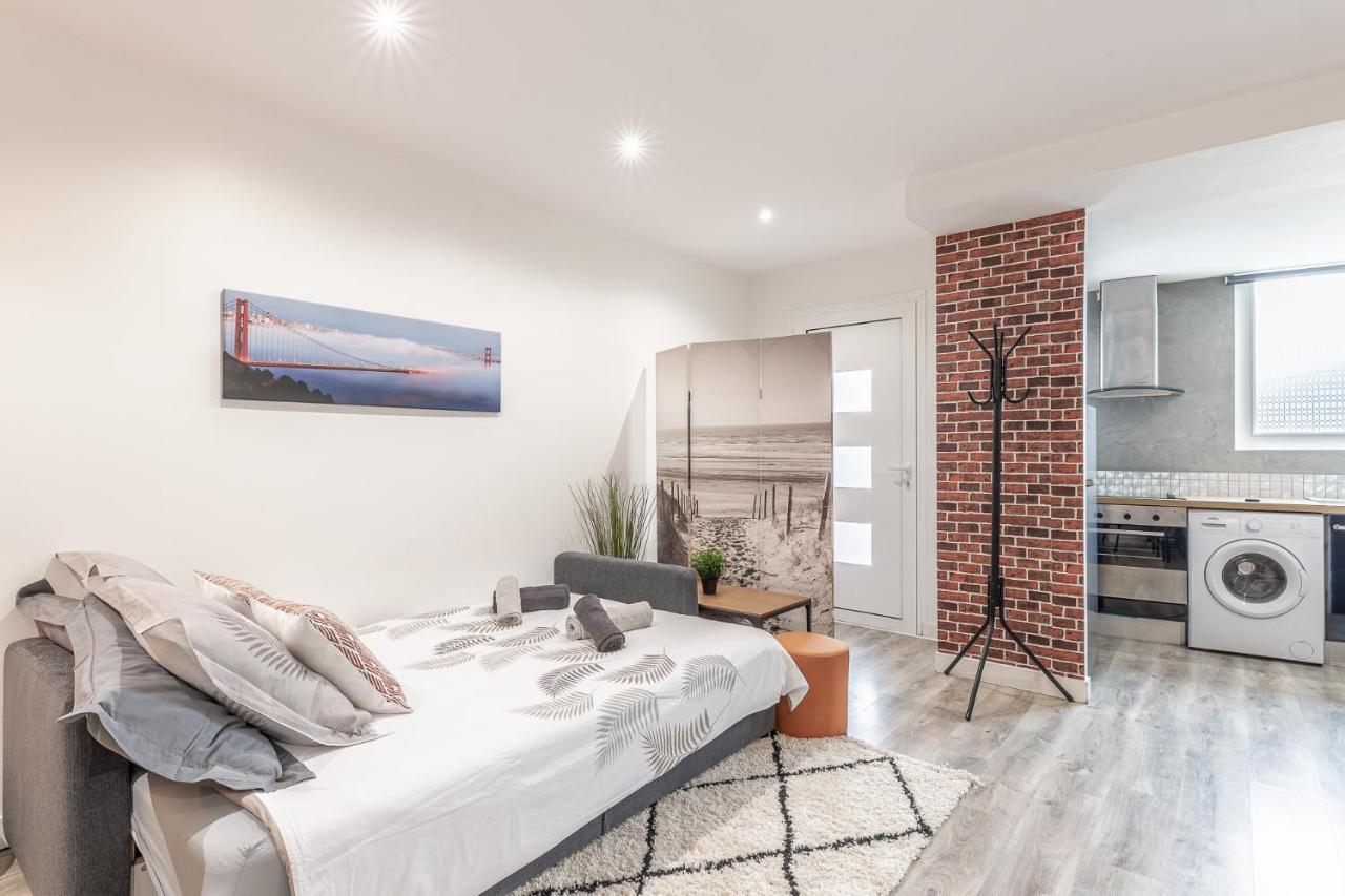 Aux Portes De Bordeaux Le Golden Gate Mindurguest Lormont Εξωτερικό φωτογραφία